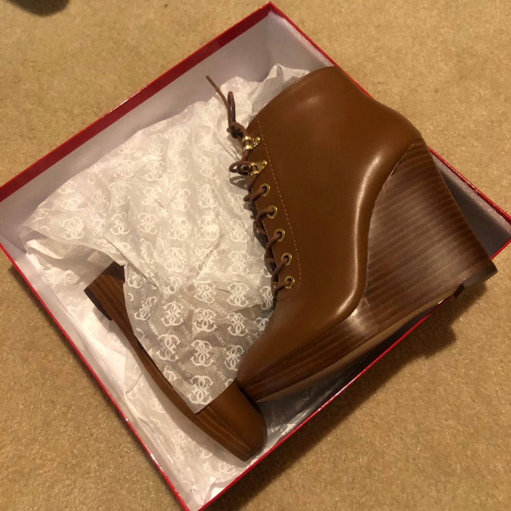 Brand, new, cork , guess Wedge shoe